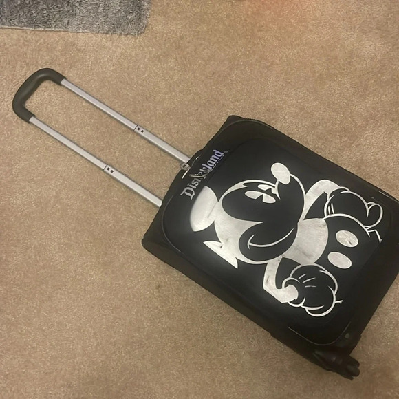 Disney Rolling Luggage - Mickey Mouse Black & White - 20" - Picture 8 of 10
